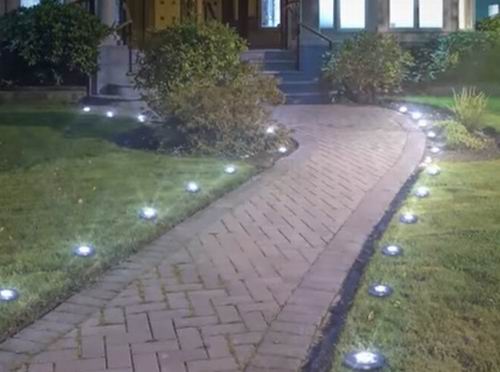 can solar lights stay in winter