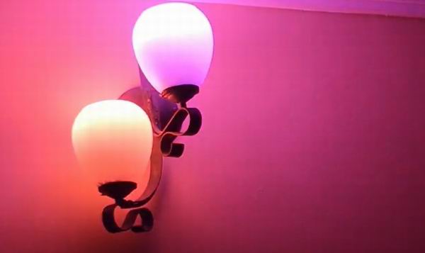 what color light bulb is best for sleep